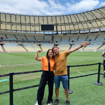 Tour no Maracanã com acesso ao gramado