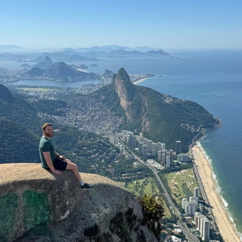 Trilha para a Pedra da Gávea
